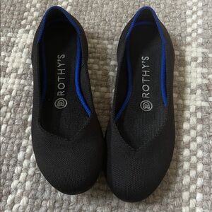 Rothys The Flat Classic Black Round Toe 7 Ballet Comfort Slip On Flexible